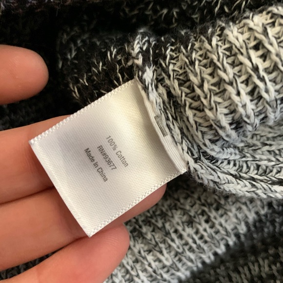 A.n.a. A new approach gray and black sweater large - Picture 7 of 8